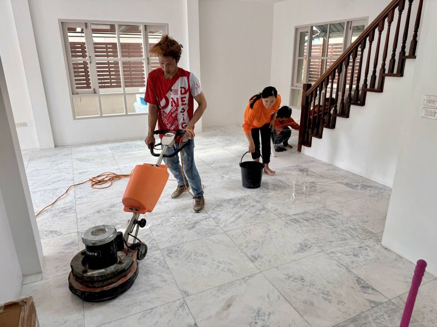 ขัดพื้นหินอ่อนบ้านพักอาศัย